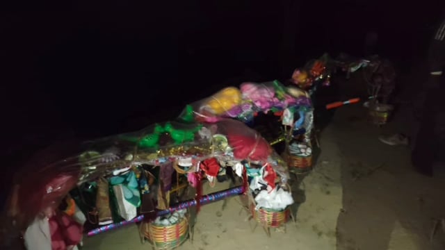 MANT-मथुरा के राया में, कांवड़ियों के जत्थे में,अचानक घुसी तेज रफ्तार बाइक, सोनई स्टेशन के पास मचा हड़कंप,,