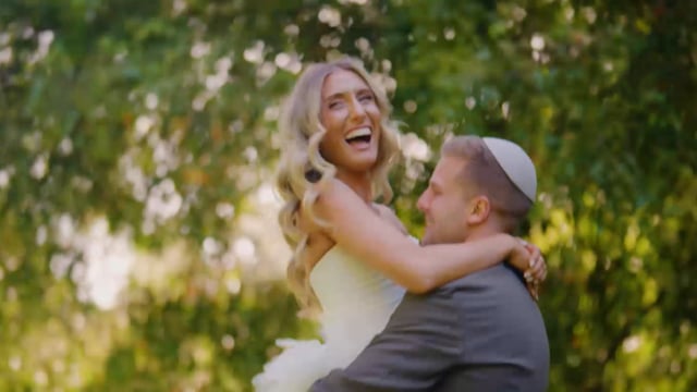 Chelsey & Jesse at Royal Botanic Gardens Melbourne