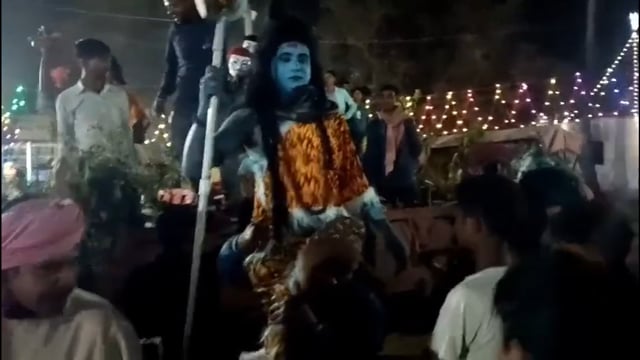 महाशिवरात्रि पर भव्य शिव पार्वती विवाह,वर पक्ष की तरफ से पहुंचे थानेदार तो वीडियो ने वधू पक्ष की तरफ से किया स्वागत 