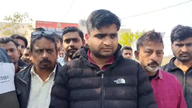 बुलेट सवार ने कावड़ियों को मेरी को टक्कर, कांवरिया की उपचार के दौरान मौत, मृतक के परिजनों ने कार्यवाही की कि मांग