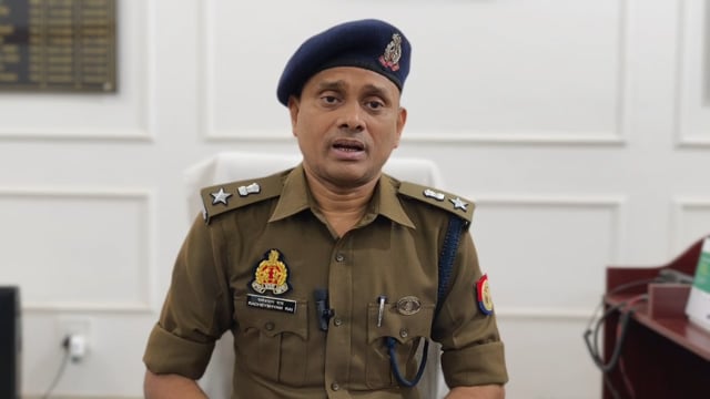 *थाना करनैलगंज क्षेत्रांतर्गत दो पक्षों में पुरानी रंजिश को लेकर मारपीट की घटना के संबंध में अपर पुलिस अधीक्षक पश्चिमी श