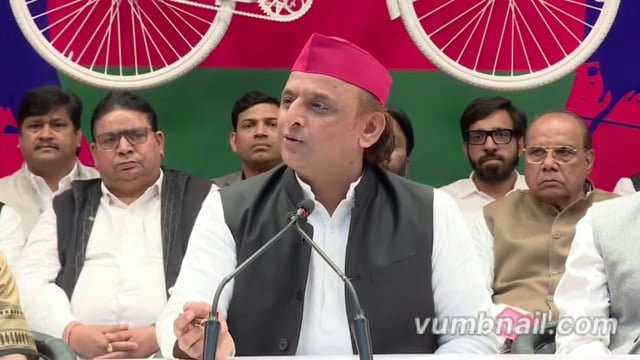 *हम लोग ऑफर देते हैं... 100 विधायक लाइये और मुख्यमंत्री बन जाइए - अखिलेश यादव, सपा प्रमुख*