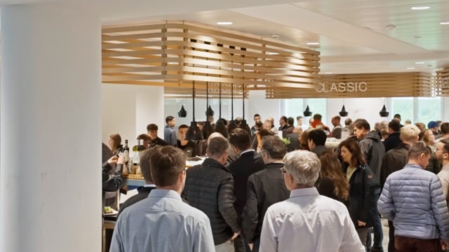 SV_Group_Welt_der_SV_Zusatzversion_DE_neues_Logo