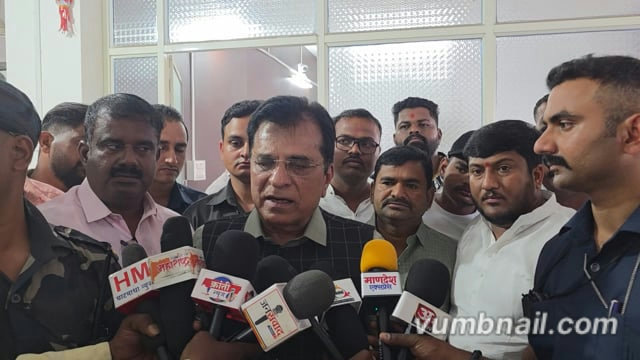 पत्रकारांनी प्रश्न विचारला अन किरीट सोमय्या खळखळून का हसले?