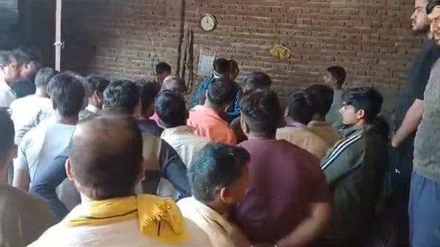  MANT-होली की खुशियों के बीच मातम:- नशे में भट्टी में गिरा युवक, इलाज के, दौरान मौत,,