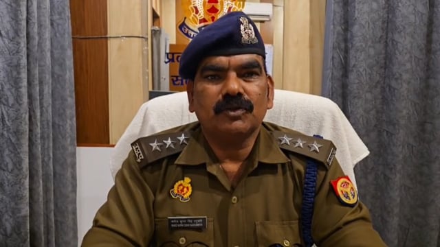 थाना दिलीपपुर ग्राम सभा चौखड़ा के पास में एक व्यक्ति की गोली लगने से मृत्यु की सूचना मनोज कुमार सिंह#latest_news 