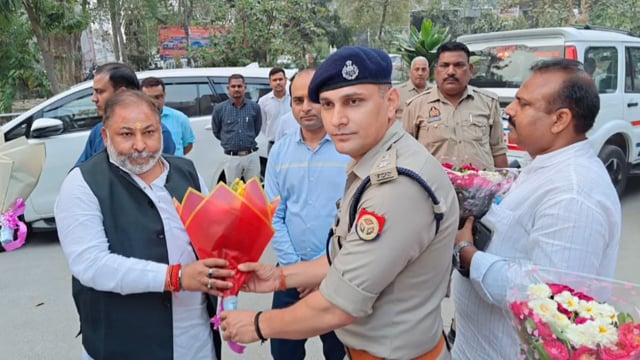 मा0 राज्यमंत्री (स्वतंत्र प्रभार) परिवहन विभाग उ0प्र0 दयाशंकर सिंह के प्रतापगढ़ आगमन पर कोर कमेटी बैठक/विकास कार्यो#lat 