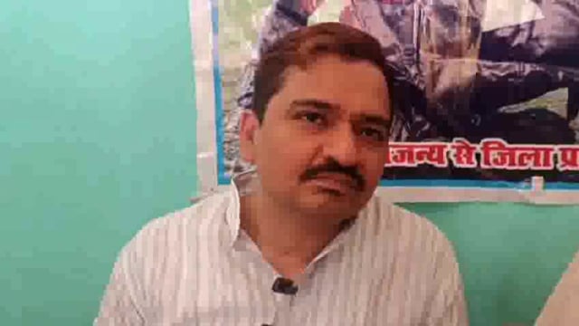 सूर्य कुमार यादव के पैतृक गांव में बनेगी रोड विशाल सिंह चंचल 