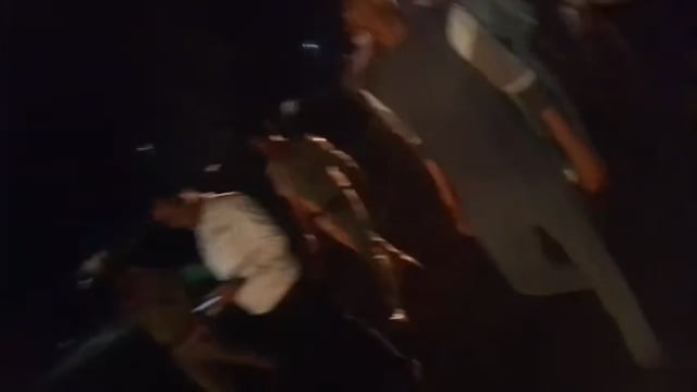 पिनाहट।कुकथरी में गैस का कहर! बदबू से दहशत, घर छोड़ भागे ग्रामीण