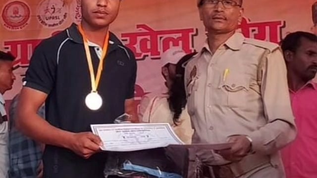 MANT-आगरा मंडल में चमका तेहरा का खिलाड़ी, पुष्कर जायस ने लंबी कूद में पाया, प्रथम स्थान,,