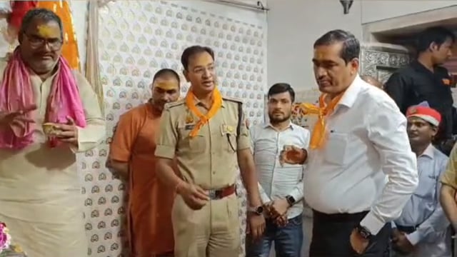 MANT-राष्ट्रपति के आगमन से पहले, बढी हलचल, गोवर्धन में अचानक निरीक्षण पर पहुंचे,- डी,एम,- एस,एस,पी,,