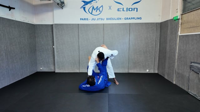 Fake over under (signature move)