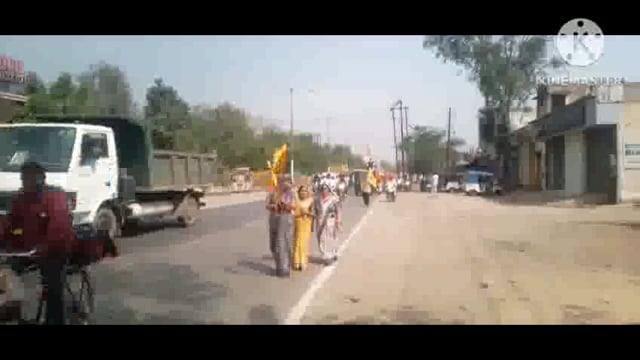 एकादशी के उपलक्ष मे आगरा  में बड़ी ही भाव निशान यात्रा निकाली गई जो की टेढ़ी बगिया से लेकर जीवनी मंडी घाटोश्याम दरबार