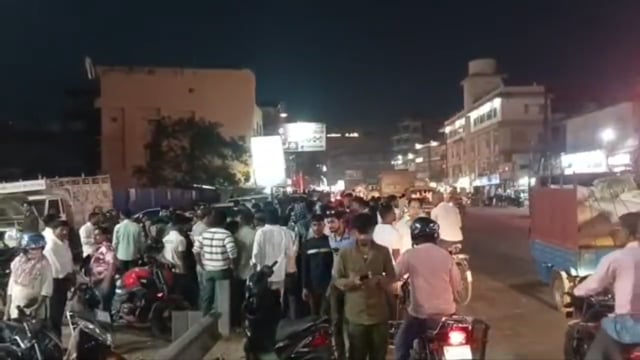 कुछ दूर तक घसीटती रही स्कूटी… फिर सामने आया दर्दनाक सच