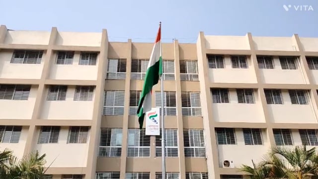 काँग्रेस माघार घेऊन उमेदवारांचे अर्ज मागे घेतले राष्ट्रवादी पक्षाच्या शिल्पा खूप अध्यक्ष तर दिलीप पाटील उपाध्यक्ष यांची 