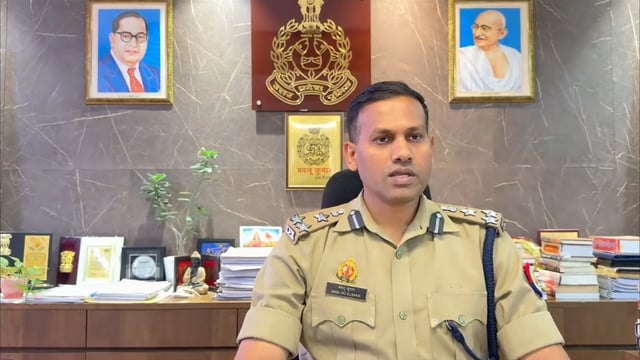 Lko Big Breaking 

राजधानी लखनऊ में नवरात्रि  एवं आगामी त्योहार के दृष्टिगत कमिश्नरेट लखनऊ में की गई सुरक्षा व्यवस्था एवं तैयारियों के संबंध में संयुक्त पुलिस आयुक्त कानून एवं व्यवस्था द्वारा दी गई बाइट!!