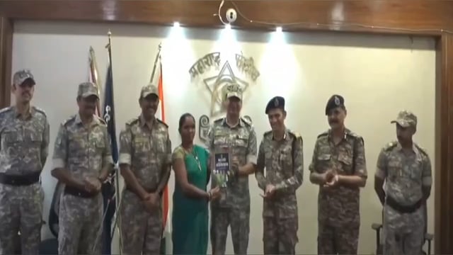 १९ मार्च रोजी ११ मावोवादीचे गडचिरोली जिला पोलिस दलासमोर आत्मसमर्पन