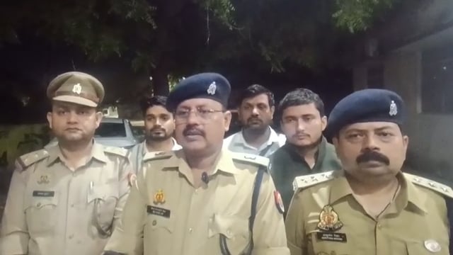 थाना लीलापुर क्षेत्रातंर्गत पुलिस के साथ हुई मुठभेड़ में 01 बदमाश के पैर में लगी गोली घायल/गिरफ्तार #latest_news 