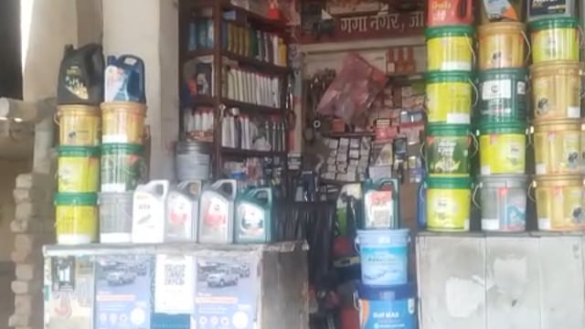 एटा के गुप्ता ऑटो पार्ट्स से हुई चोरी ₹50000 हजार रुपए निकाल कर  हुए कर फरार