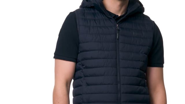 IT08174_studio_menshoodedpuffergilet_navy