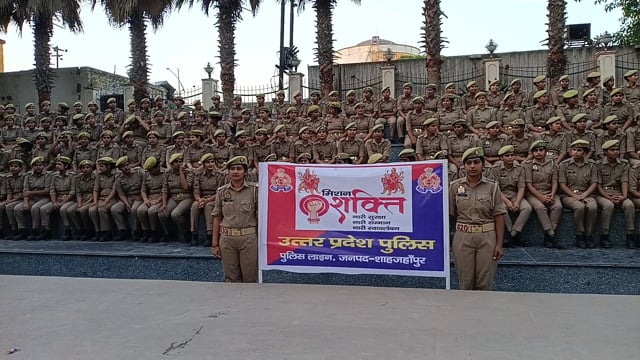 मिशन शक्ति के लिए पैदल गस्त महिलाओं के लिए जागरूक