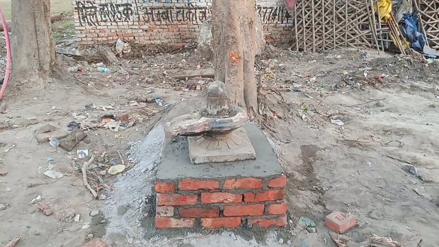 शिवलिंग खंडित हुई बरेली मोड़