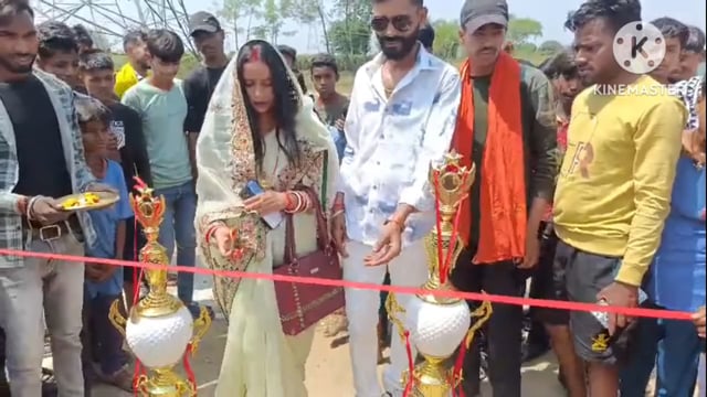 सलेमपुर स्थित बीडीवीसी ग्राउंड पर क्रिकेट मैच का भव्य शुभारंभ, इंद्रसेन 11 ने किया जीत दर्ज।