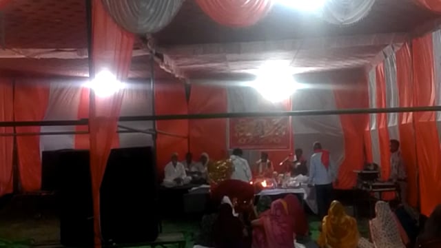 बिनोद राज ग्राम कालोनी से माता के दर्शन करके बफ़िस 