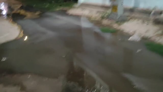 वार्ड नंबर 73 जवाहरपुरम का जल भराव का मामला सामने आया है नगर निगम की लापरवाही एवं स्वच्छता पर फिर सवाल उठा 