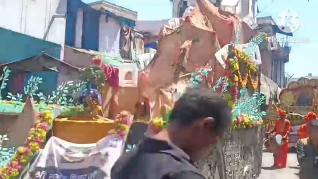 श्री 1008 महावीर दिगंबर जैन मंदिर मोती कटरा हनुमान चौराहा  से भगवान महावीर स्वामी जी के 2625 वे जन्म कल्याणक महोत्सव 