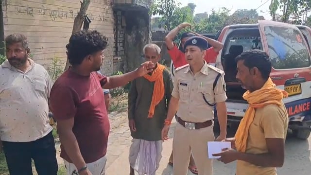 शौच गई महिला से छेड़छाड़, विरोध में मारपीट—एक की रास्ते में मौत