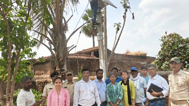 बिजली वसूली अभियान में 10 उपभोक्ताओं को काटा गया कनेक्शन