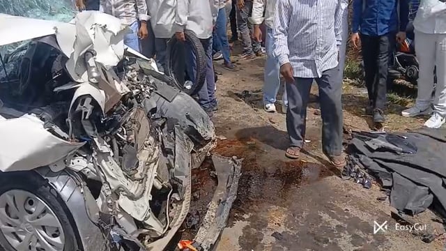 मुजफ्फरनगर l मुजफ्फरनगर जनपद के थाना शाहपुर क्षेत्र के सोरम गेट no2 पर तहसील बुढ़ाना भसाना से बारात की गाड़ी स्विफ्ट और 