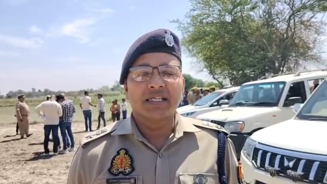 थाना को0 देहात क्षेत्रांतर्गत एक युवती का शव गन्ने खेत में मिलने के संबंध में पुलिस अधीक्षक गोण्डा विनीत जायसवाल ने जानकारी