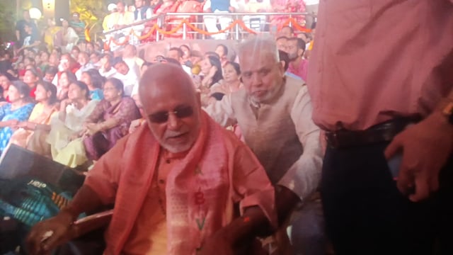 हनुमान धाम पर चिन्मयानंद पहुंचे शाहजहांपुर