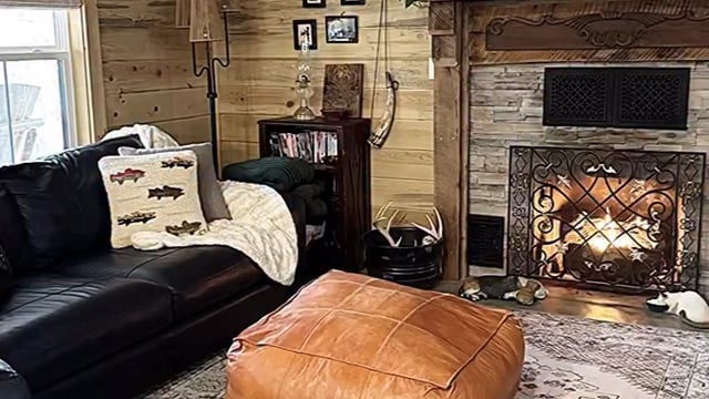 Vimeo video preview for Pine Haven Hooked Wool Pillows - 1179703379