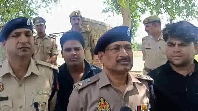 लापता युवक का शव कुएं में मिलने से क्षेत्र में मचा हड़कंप, युवक के sh को फोरेंसिक टीम व फायर ब्रिगेड ने निकाला कुए से 