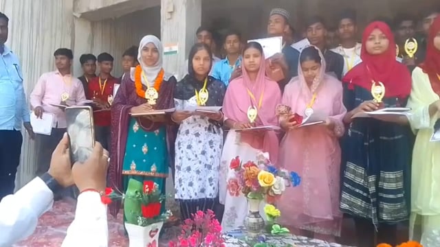 कटोरिया और चांदन प्रखंड के मैट्रिक और इंटर परीक्षा में उत्कृष्ट प्रदर्शन करने वाले छात्र-छात्राओं को किया सम्मानित 