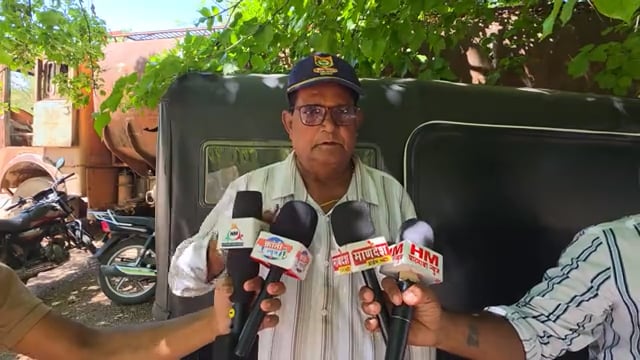 शासनाने सैनिकांना कसण्यासाठी दिलेल्या जमिनीवर गावगुंडांचा कब्जा राजेवाडी येथील प्रकार 