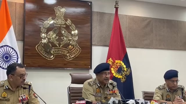 ➡️ Breaking⬅️

.➡️...उत्तर प्रदेश DGP राजीव कृष्ण की प्रेस कॉन्फ्रेंस!!