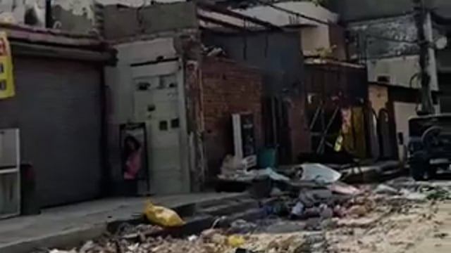 ➡️....यूपी | मेरठ की प्रमुख सेंट्रल मार्केट का अस्तित्व अब नहीं रहेगा। सुप्रीम कोर्ट के आदेश पर यहां 44 बिल्डिंग गिराई जानी हैं।