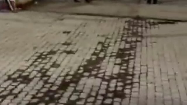 ➡️.....यूपी: इटावा का ये वीडियो मन को विचलित करता है, फिलहाल गुंडई के आरोपी दोनों गुंडे हवालात की हवा खा रहे हैं।