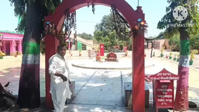 मां के दरबार से घंटा गायब, भक्तों में सन्नाटा।