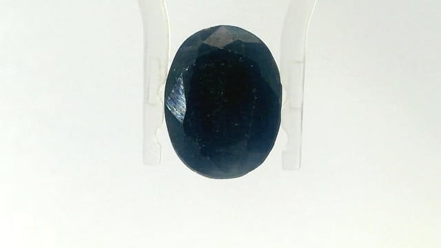 Madagascar Blue Sapphire 7.10 Carat — video