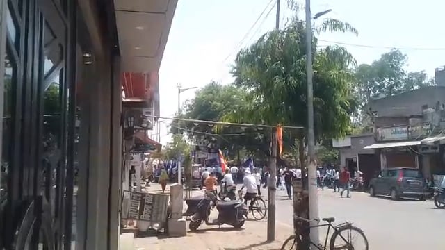 आगरा शहर में डॉ भीमराव अंबेडकर जी की  135 जयंती बड़ी धूमधाम के साथ बल्केश्वर चौराहे से लेकर रैली निकाली गई