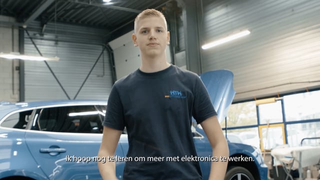 Neem een kijkje in het leren in autoschadeherstel