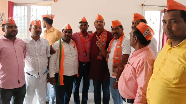 सम्राट चौधरी को मुख्यमंत्री बनने पर सिरदला में जश्न, कार्यकर्ताओं ने दी बधाई