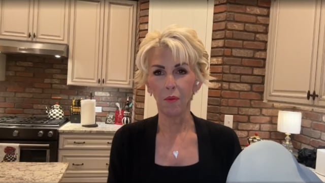 Lisa Stockton video review