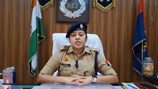 थाना तिलहर पुलिस द्वारा पुलिस मुठभेड़ में 03 अभियुक्तों की गिरफ्तारी, अवैध असलहा व अन्य सामग्री की बरामदगी के सम्बन्ध 