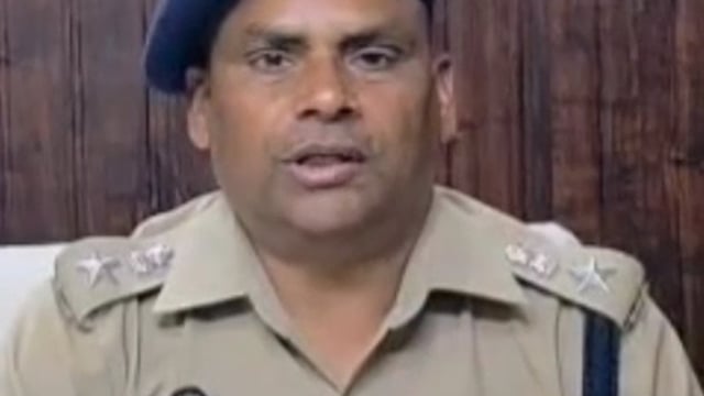 MANT-महावन थाना जांच में खुलासे: 58 वाहन लंबित, कार्रवाई के दिए निर्देश,,